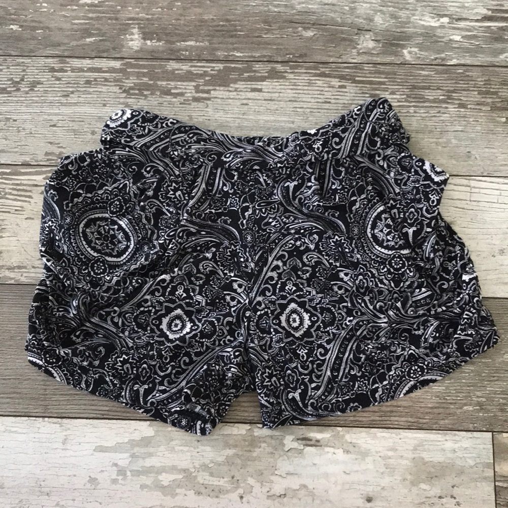 Comfy Shorts with Pockets